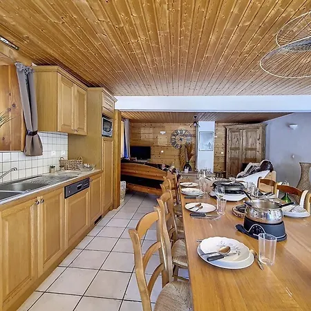 Chalet Spacieux Avec Sauna, Proche Des Menuires Et St Martin De Belleville - Fr-1-344-738